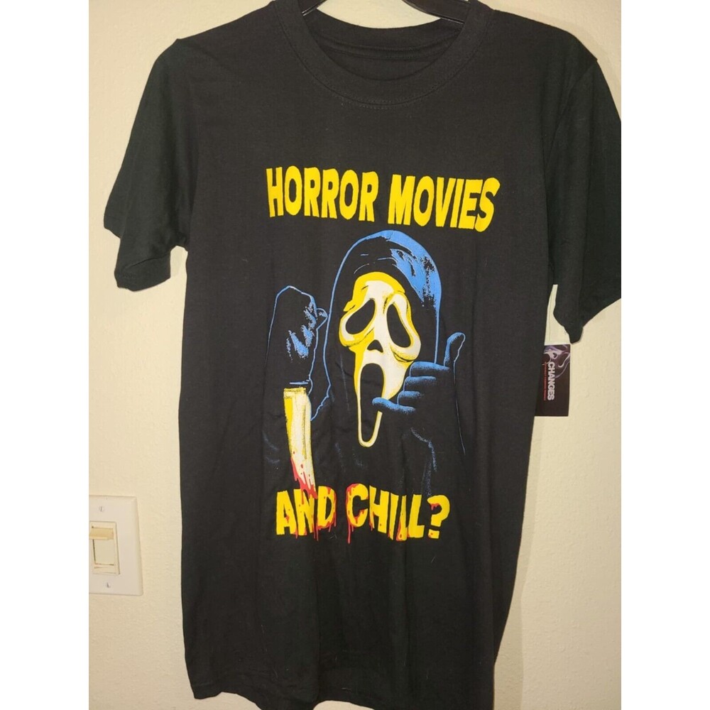 Ghostface Scream T-Shirt "Horror Movies and Chill" Tee Size Men Small NEW